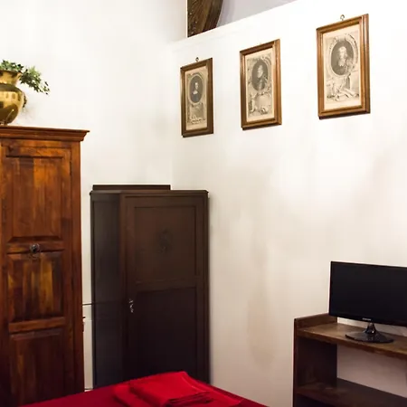 Flora Apartment Rome